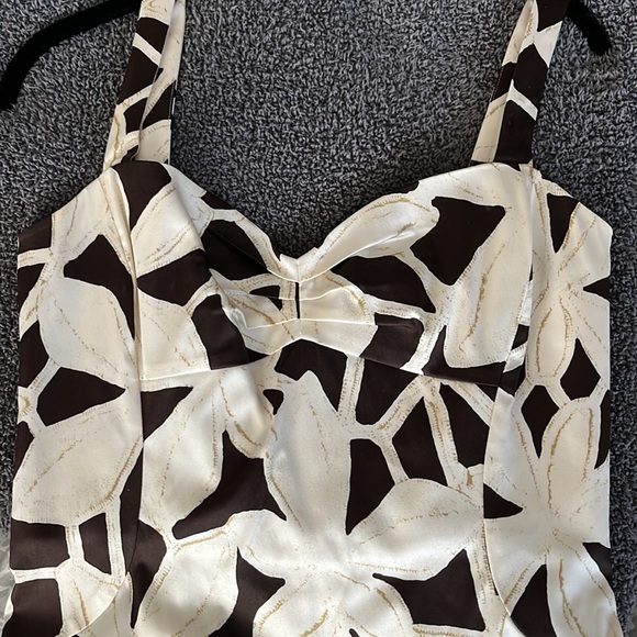 Diane von  Furstenberg Silk Sweatheart Neckline Amor Dress Size 8 - Picture 7 of 12